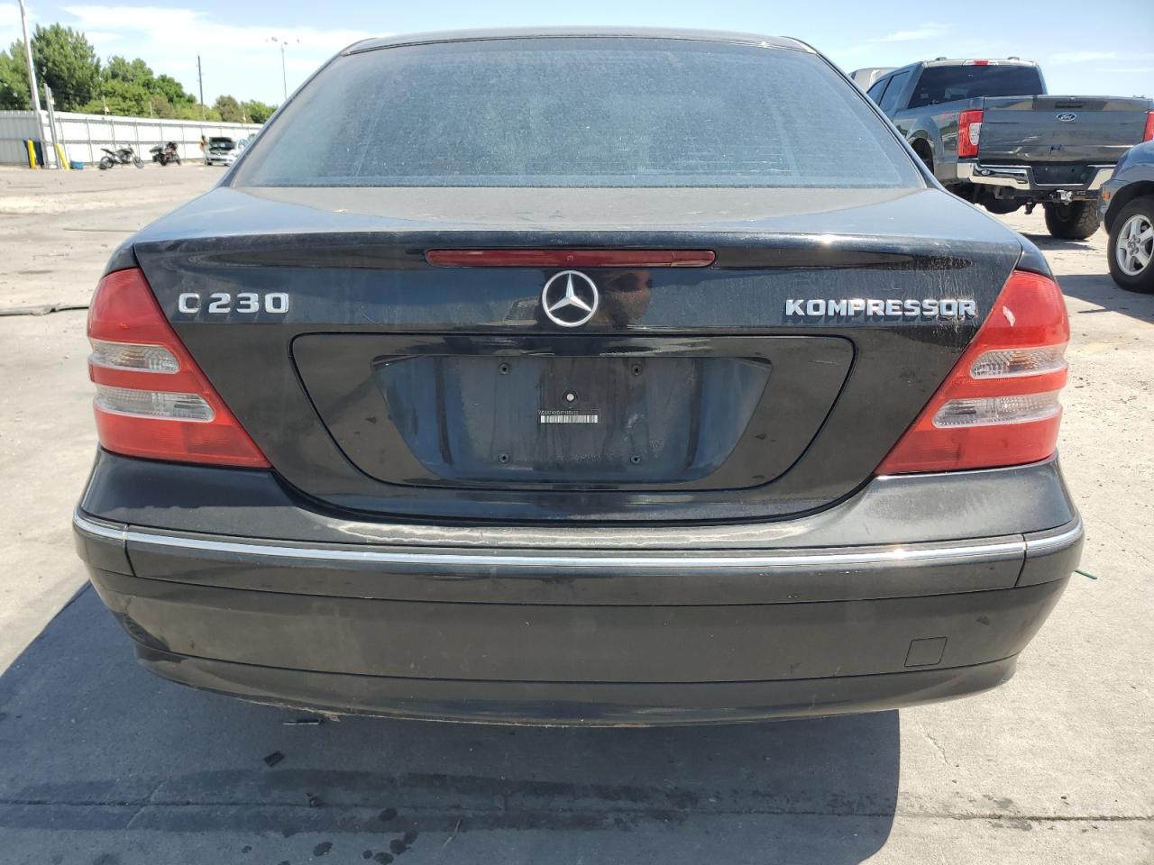 2004 Mercedes-Benz C 230K Sport Sedan VIN: WDBRF40J54F485422 Lot: 63504255