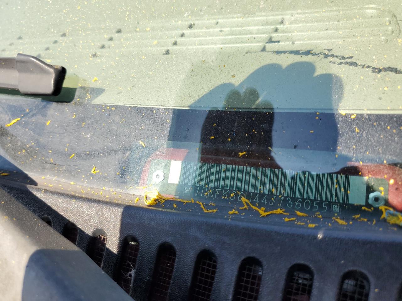 2004 GMC Yukon Xl Denali VIN: 1GKFK66U44J136055 Lot: 65015595