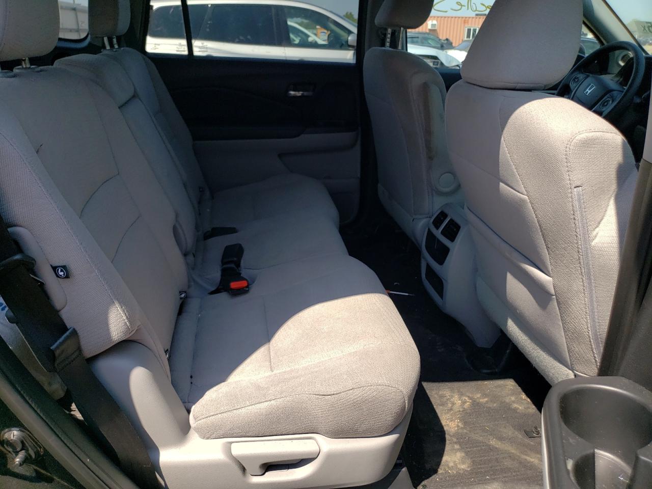 2017 Honda Pilot Lx VIN: 5FNYF6H12HB077192 Lot: 64110395