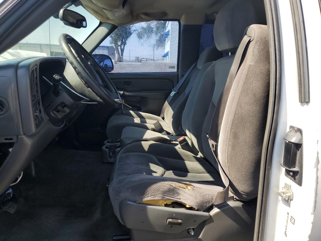2004 GMC New Sierra K1500 VIN: 2GTEK19T041321579 Lot: 63494965