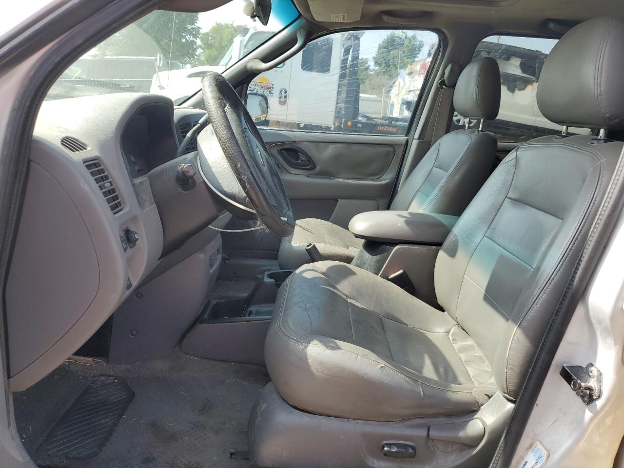 2002 Ford Escape Xlt VIN: 1FMYU04142KB86770 Lot: 65174325