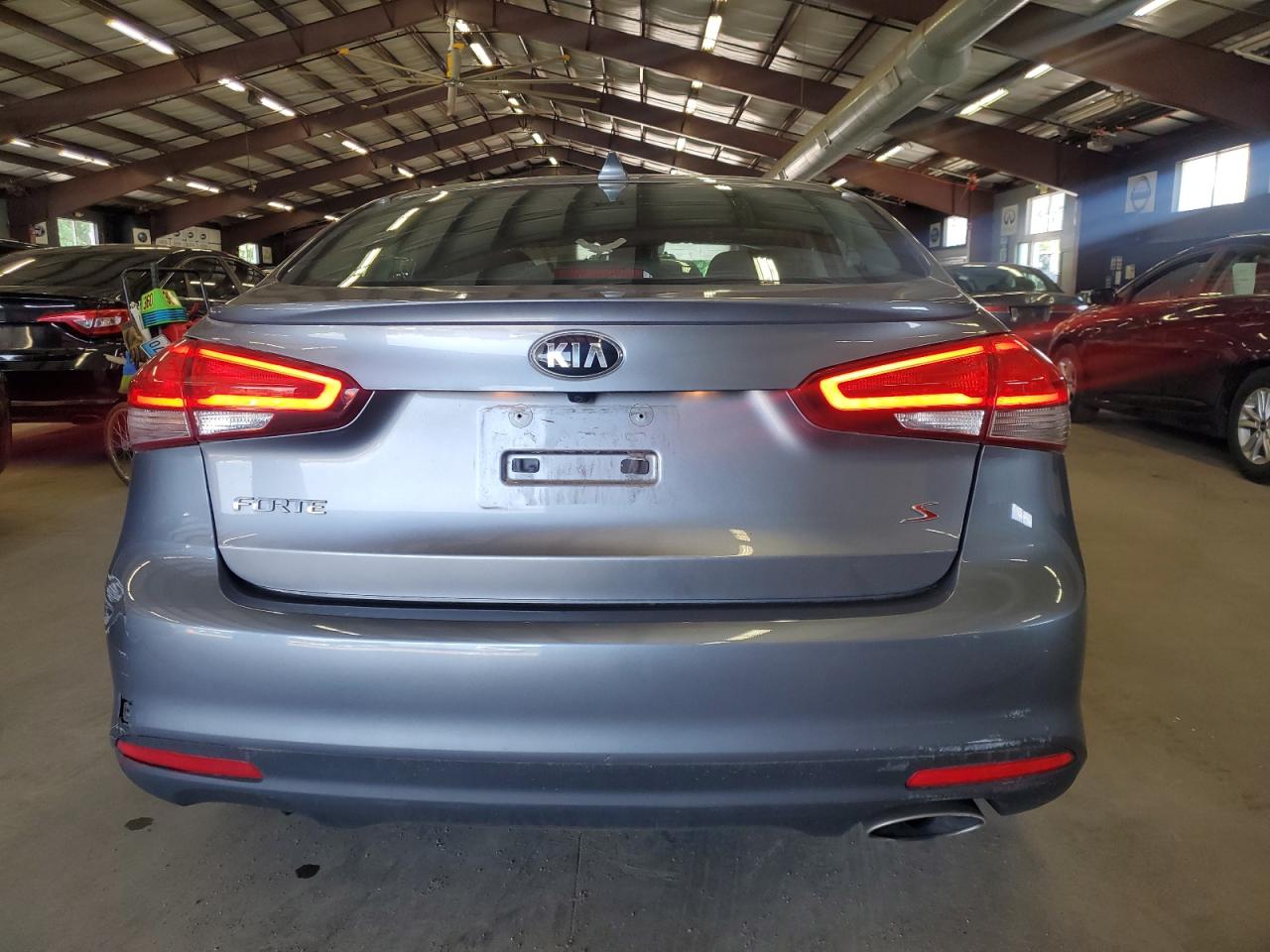 2018 Kia Forte Lx VIN: 3KPFL4A71JE242809 Lot: 64554675