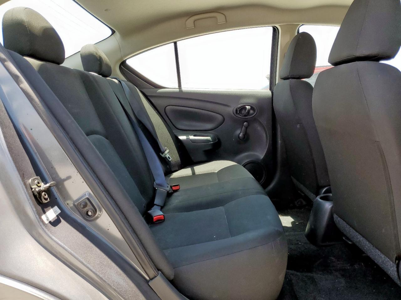 2018 Nissan Versa S VIN: 3N1CN7AP8JL806162 Lot: 64325835
