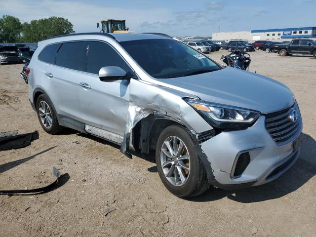  HYUNDAI SANTA FE 2017 Srebrny