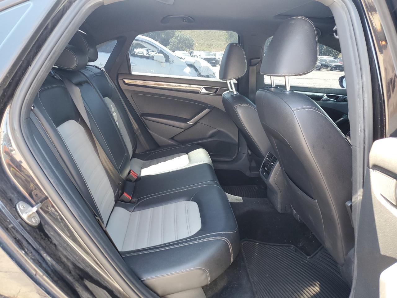 2018 Volkswagen Passat Gt VIN: 1VWJM7A3XJC038262 Lot: 63237055