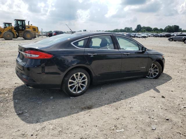  FORD FUSION 2017 Czarny