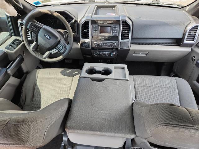  FORD F-150 2015 Srebrny