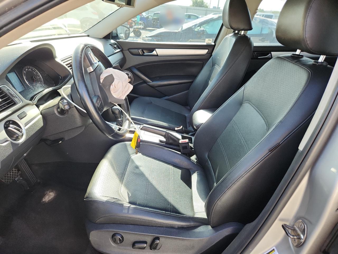 2012 Volkswagen Passat Se VIN: 1VWBP7A35CC065657 Lot: 65260895