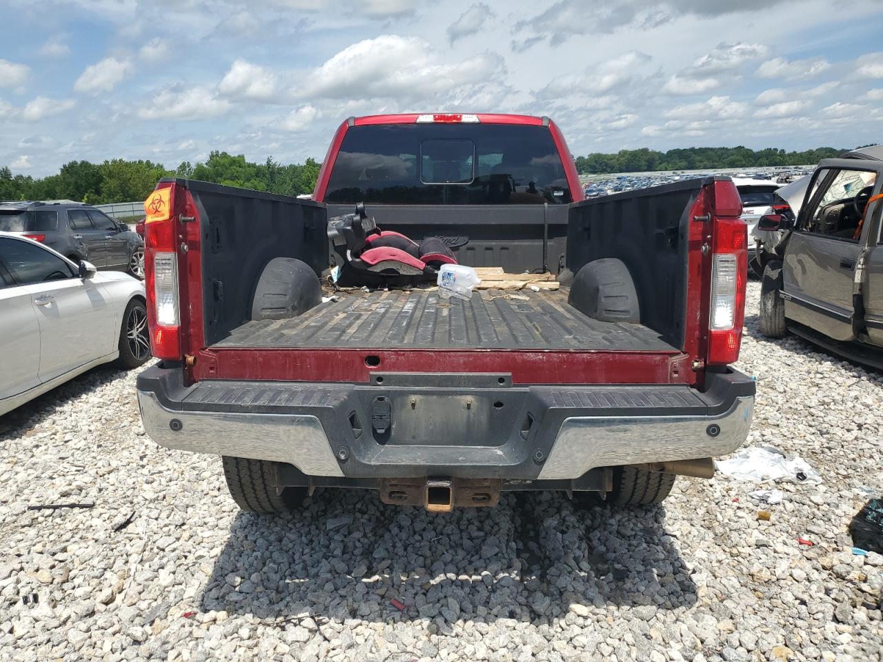2018 Ford F350 Super Duty VIN: 1FT8X3BT1JEC38595 Lot: 64031065