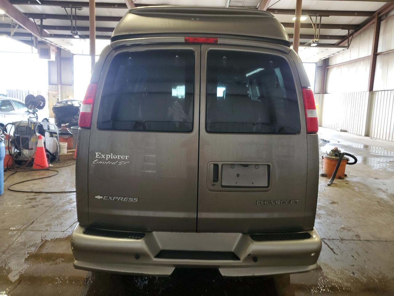 2006 Chevrolet Express G1500 VIN: 1GBFG15T061264776 Lot: 62745565