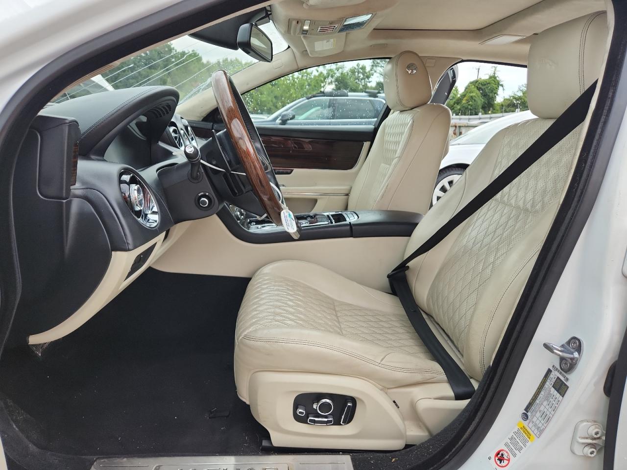 2017 Jaguar Xjl Portfolio VIN: SAJWA2G71H8W09716 Lot: 63814645
