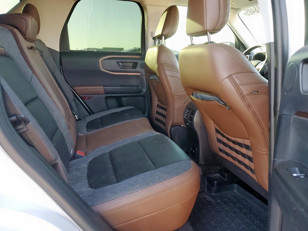 2022 Ford Bronco Sport Outer Banks VIN: 3FMCR9C68NRD49806 Lot: 61468405