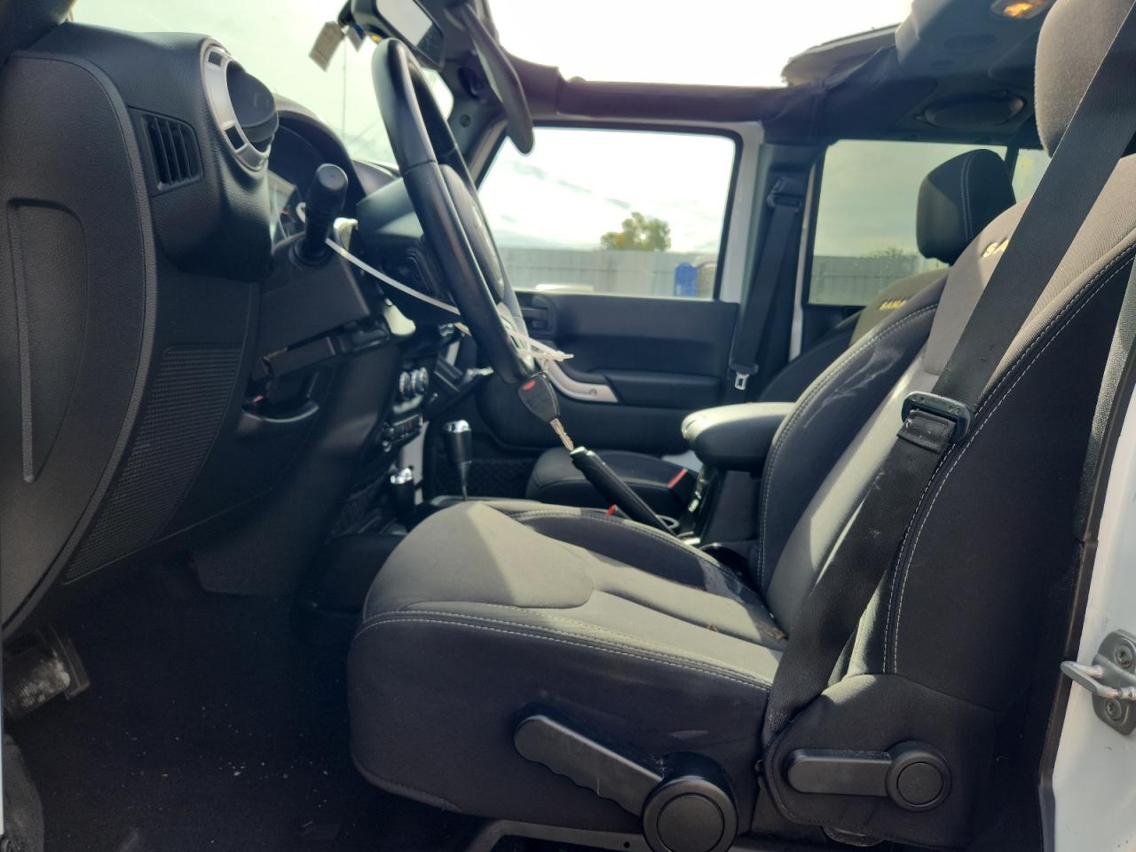2013 Jeep Wrangler Unlimited Sahara VIN: 1C4BJWEG3DL655675 Lot: 63248855