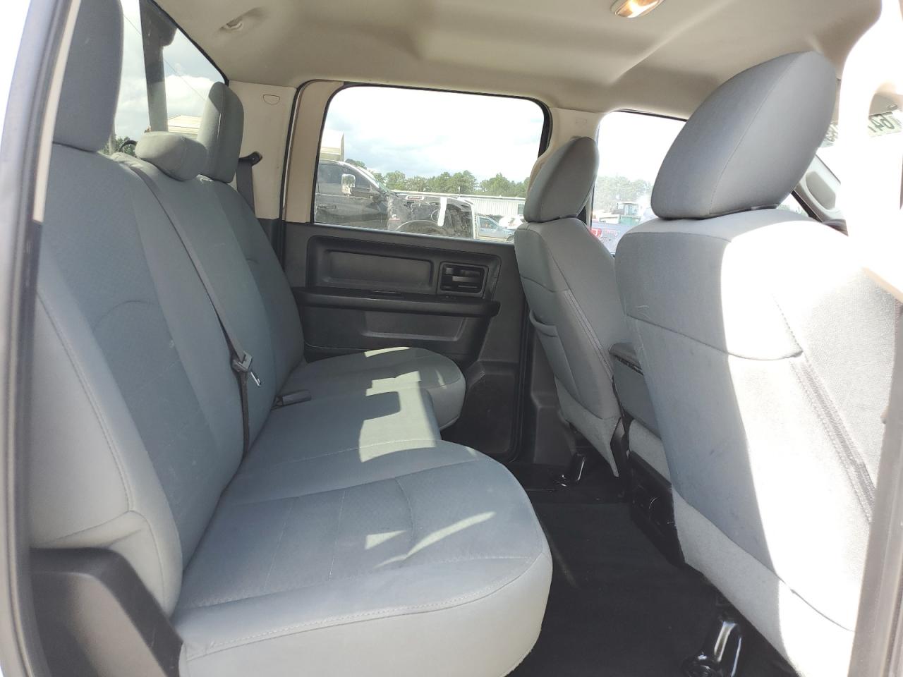 2015 Ram 2500 St VIN: 3C6TR4HT0FG623025 Lot: 64785285