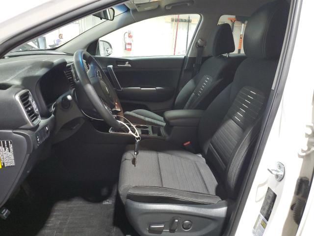  KIA SPORTAGE 2017 Белы