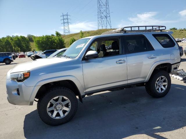  TOYOTA 4RUNNER 2015 Srebrny