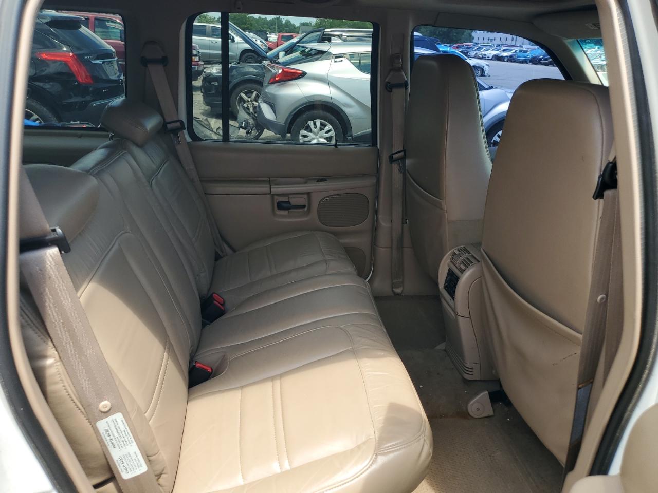 1999 Ford Explorer VIN: 1FMDU34E7XZA23483 Lot: 64259765