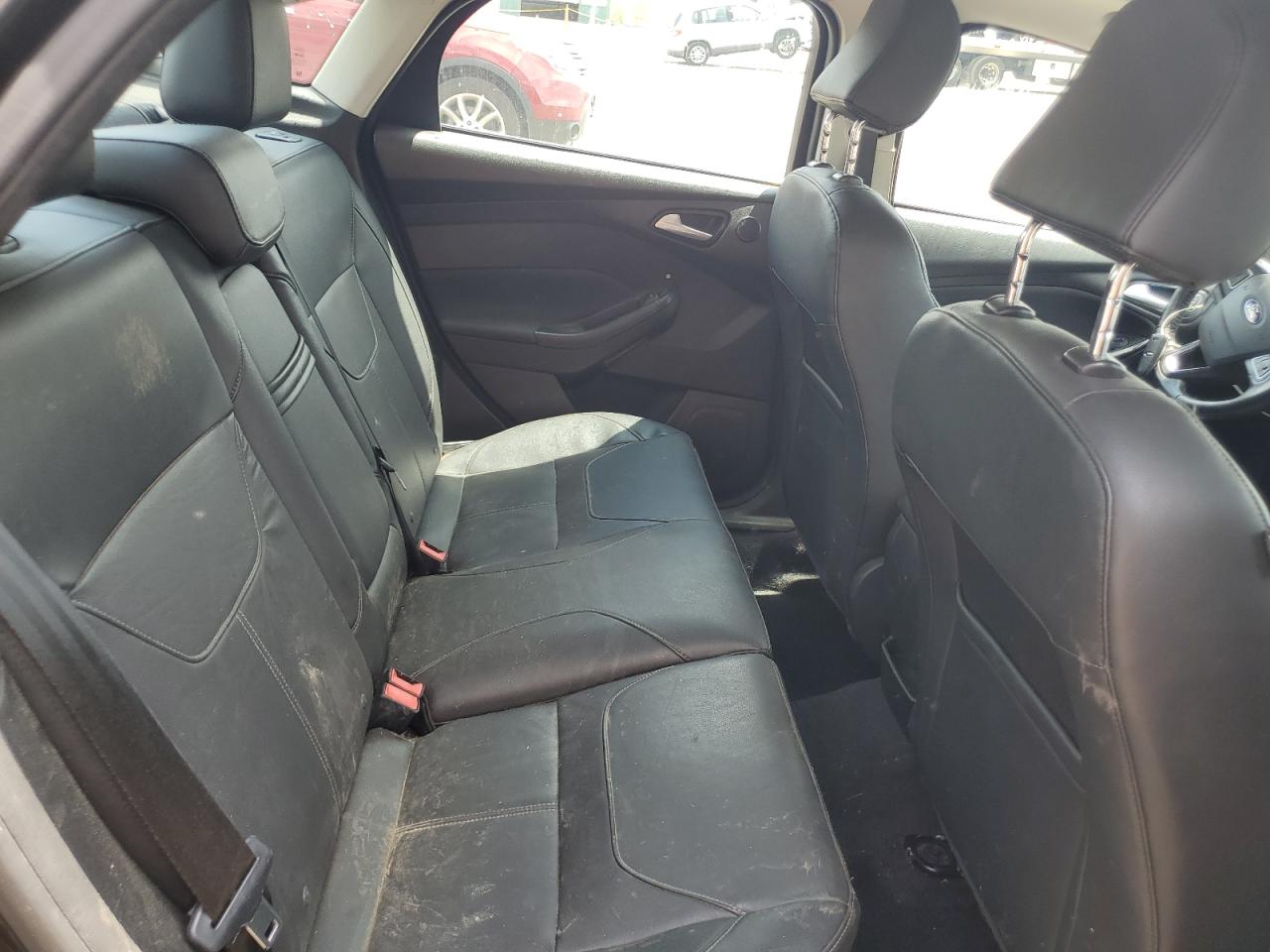 2015 Ford Focus Titanium VIN: 1FADP3J29FL293280 Lot: 65243455
