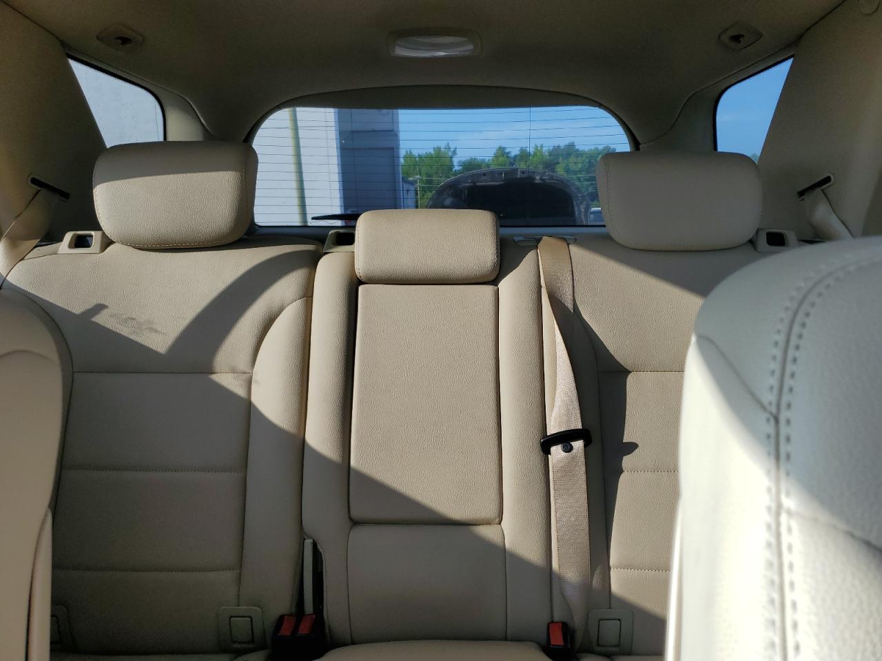 2011 Mercedes-Benz Ml 350 4Matic VIN: 4JGBB8GB1BA744207 Lot: 65153555