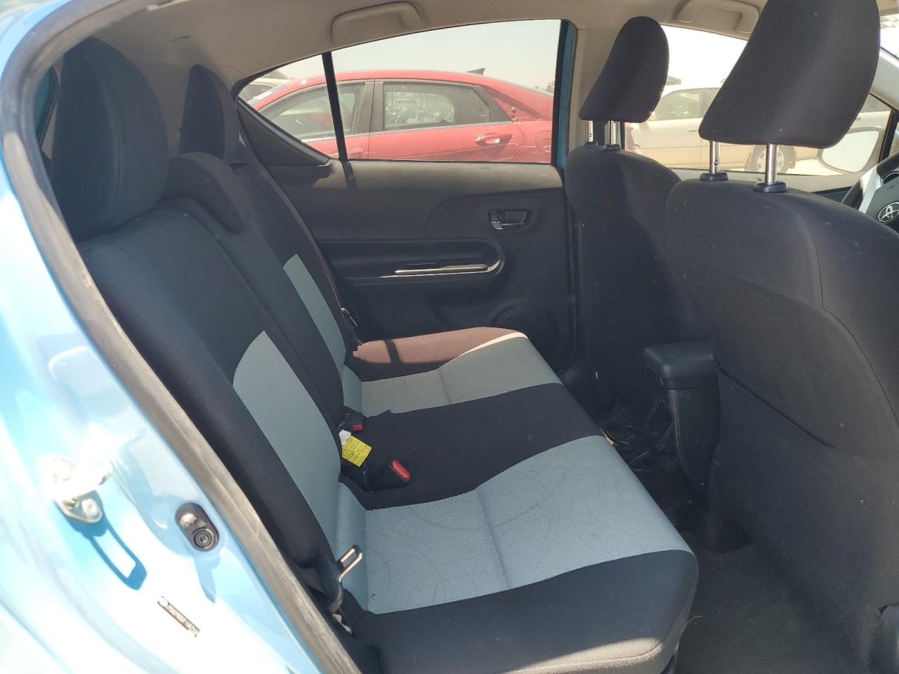 2015 Toyota Prius C VIN: JTDKDTB32F1087506 Lot: 64113695