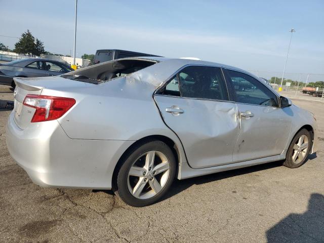  TOYOTA CAMRY 2014 Silver