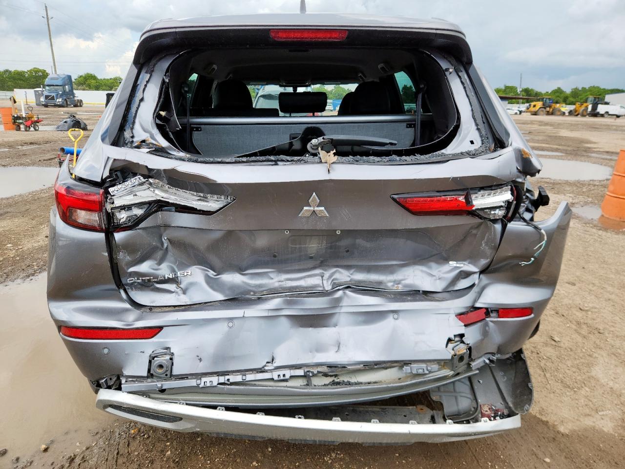 2023 Mitsubishi Outlander Se VIN: JA4J3UA83PZ022114 Lot: 64831035