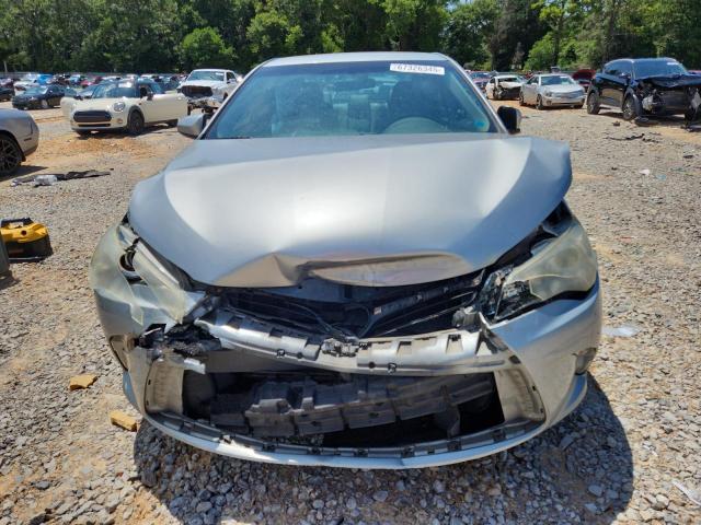 Седаны TOYOTA CAMRY 2016 Серебристый