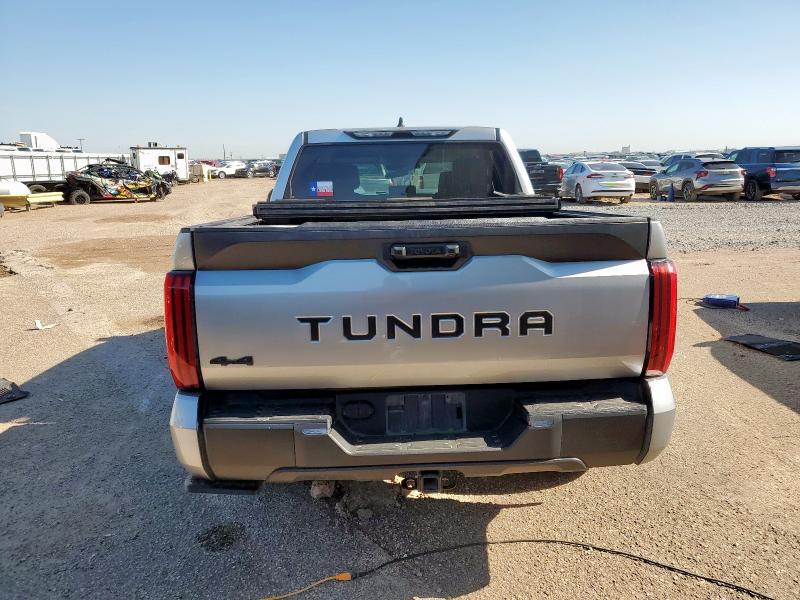  TOYOTA TUNDRA 2024 Silver