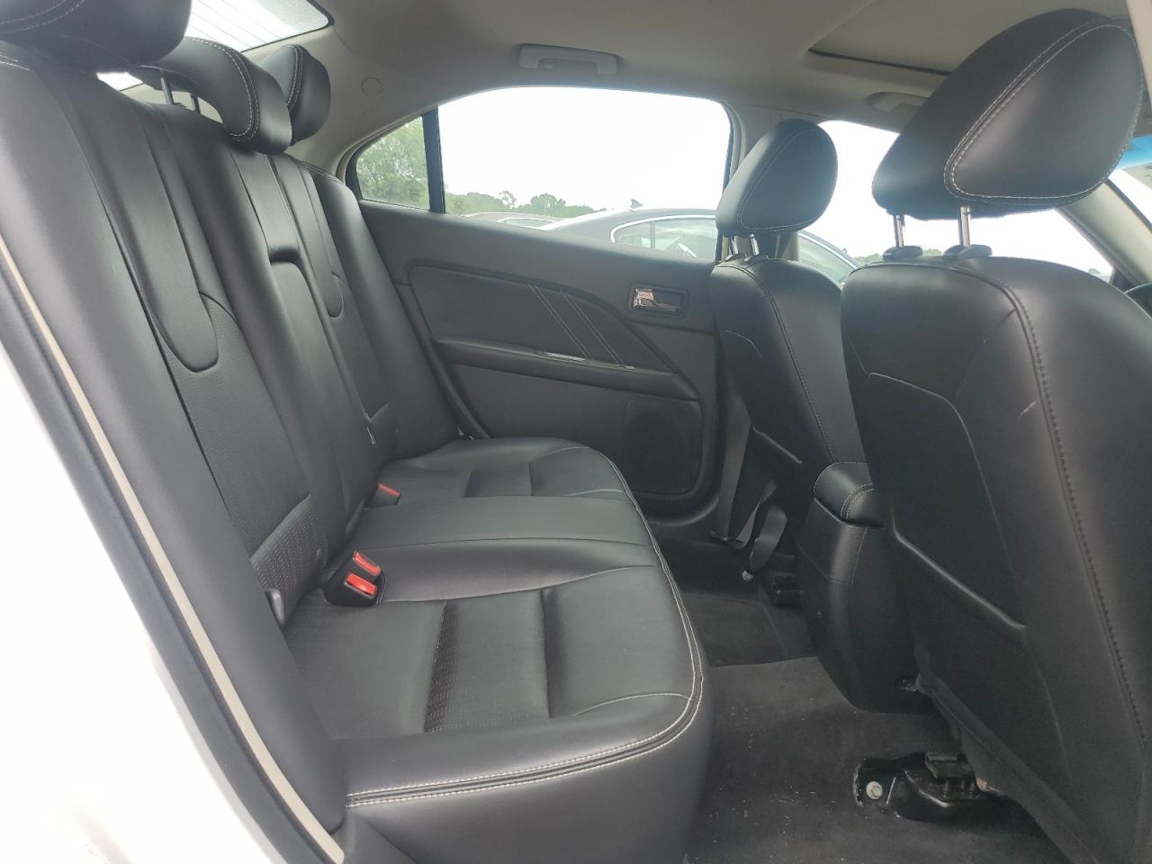 2011 Ford Fusion Sport VIN: 3FAHP0KC6BR218295 Lot: 64799645