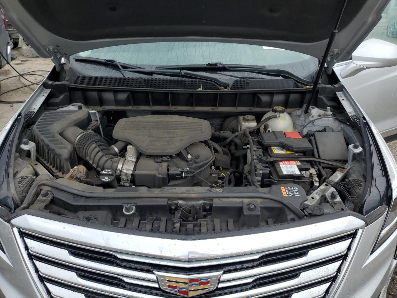 2017 Cadillac Xt5 Premium Luxury VIN: 1GYKNERS4HZ170858 Lot: 64080405