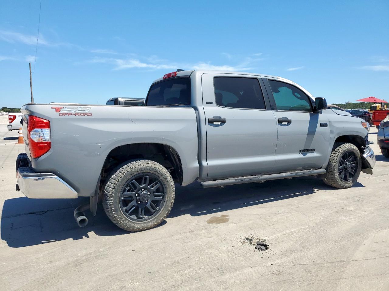 2021 Toyota Tundra Crewmax Sr5 VIN: 5TFEY5F14MX279994 Lot: 65924625