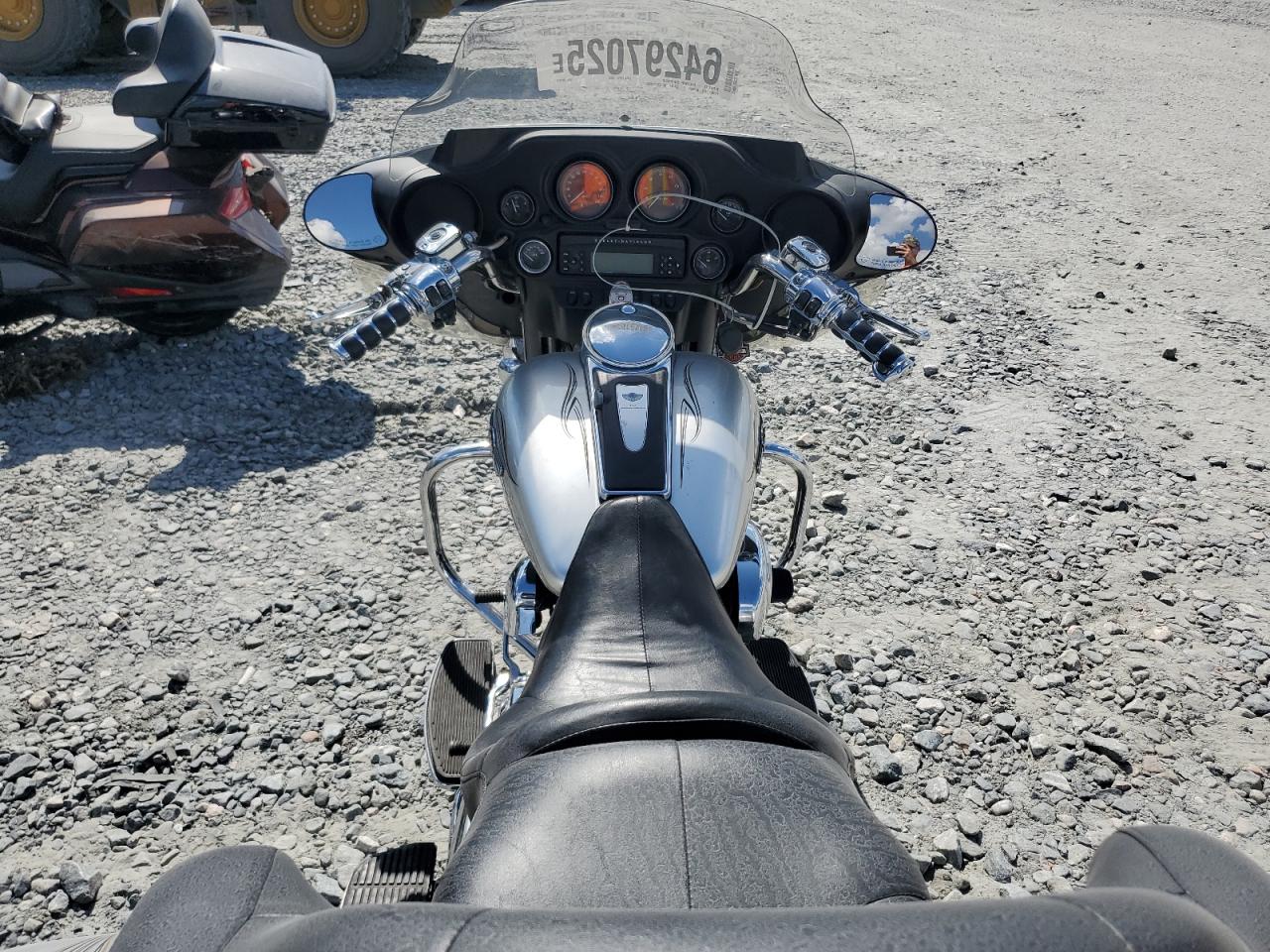 2003 Harley-Davidson Flhtcui Anniversary VIN: 1HD1FCW403Y601511 Lot: 64297025