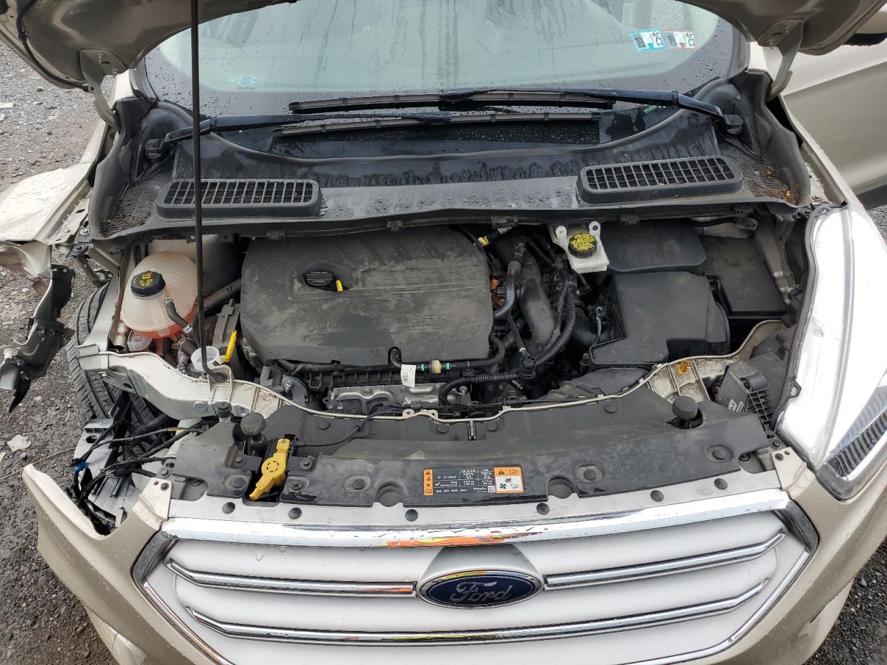 1FMCU9HD7JUD46842 FORD ESCAPE 2018