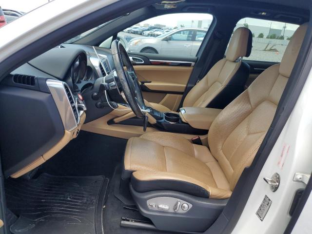  PORSCHE CAYENNE 2018 White
