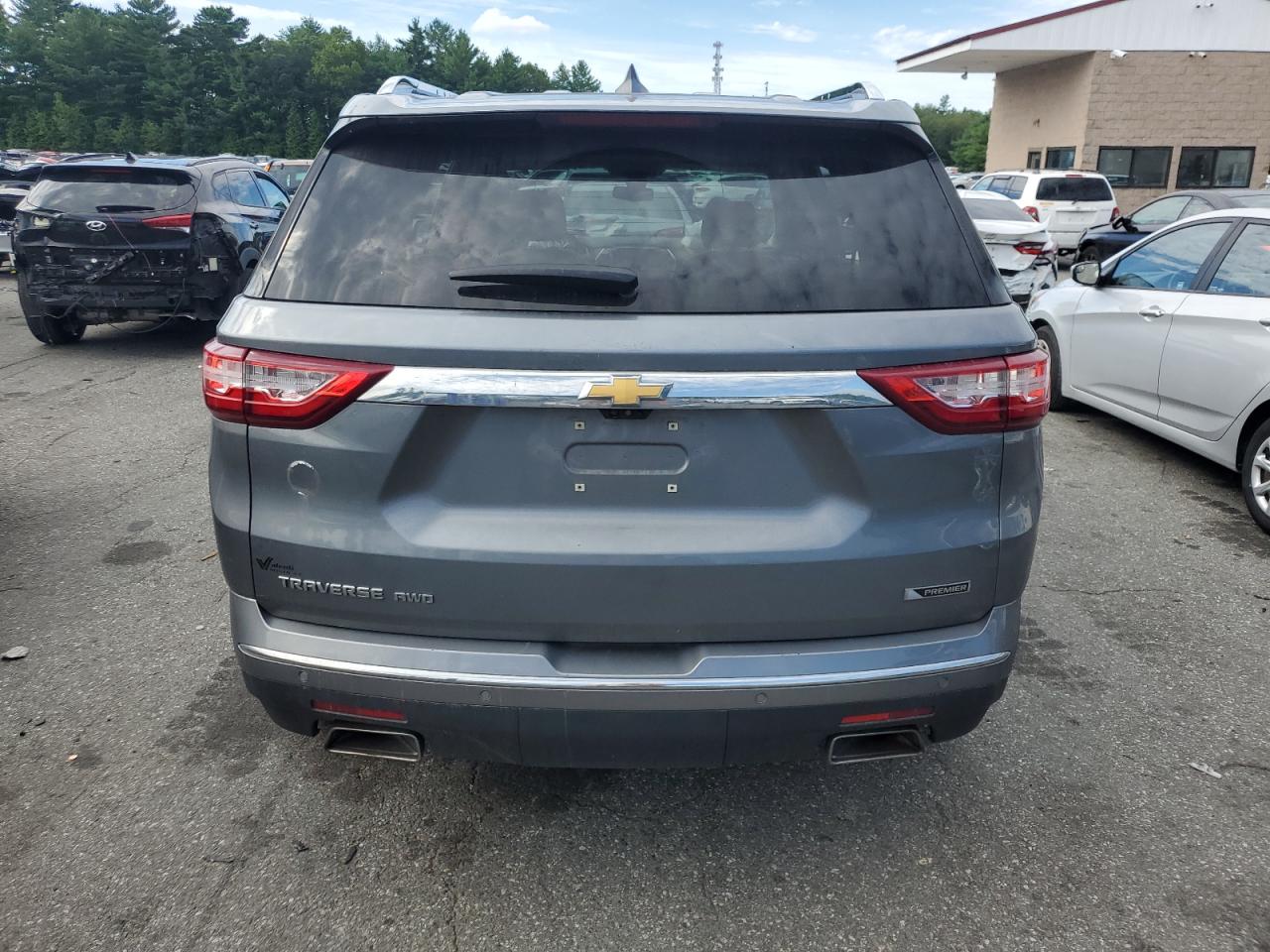 2018 Chevrolet Traverse Premier VIN: 1GNEVJKW0JJ169890 Lot: 65314685