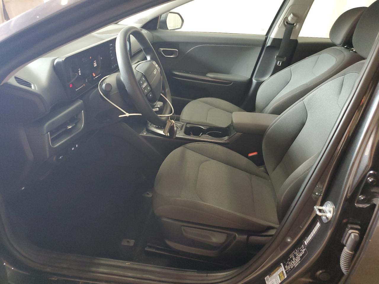 2025 Kia K4 Lx VIN: 3KPFT4DE2SE054263 Lot: 63671765