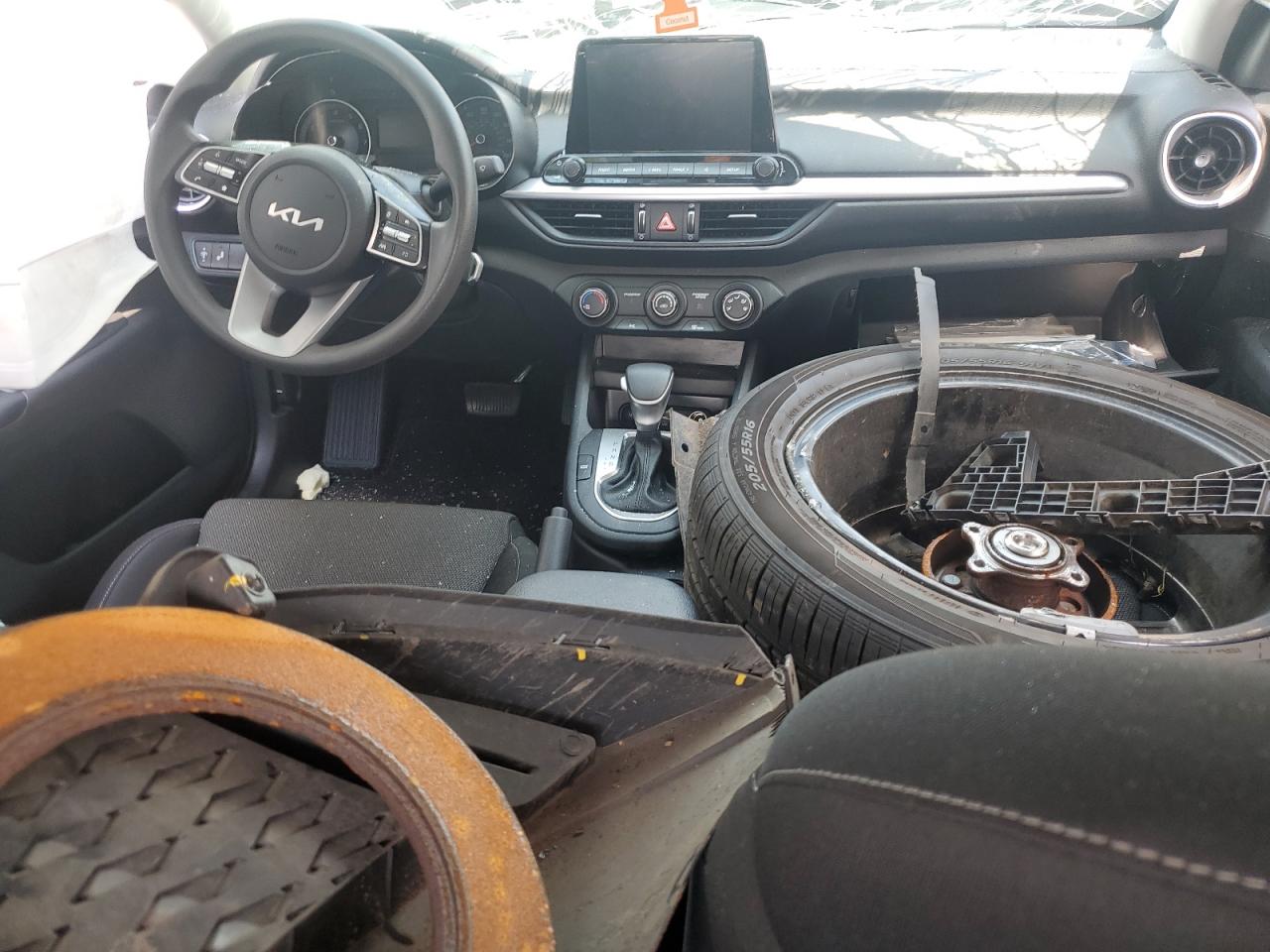 3KPF24AD7NE495177 2022 Kia Forte Fe