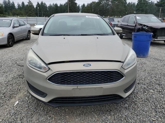 Sedans FORD FOCUS 2015 Cream