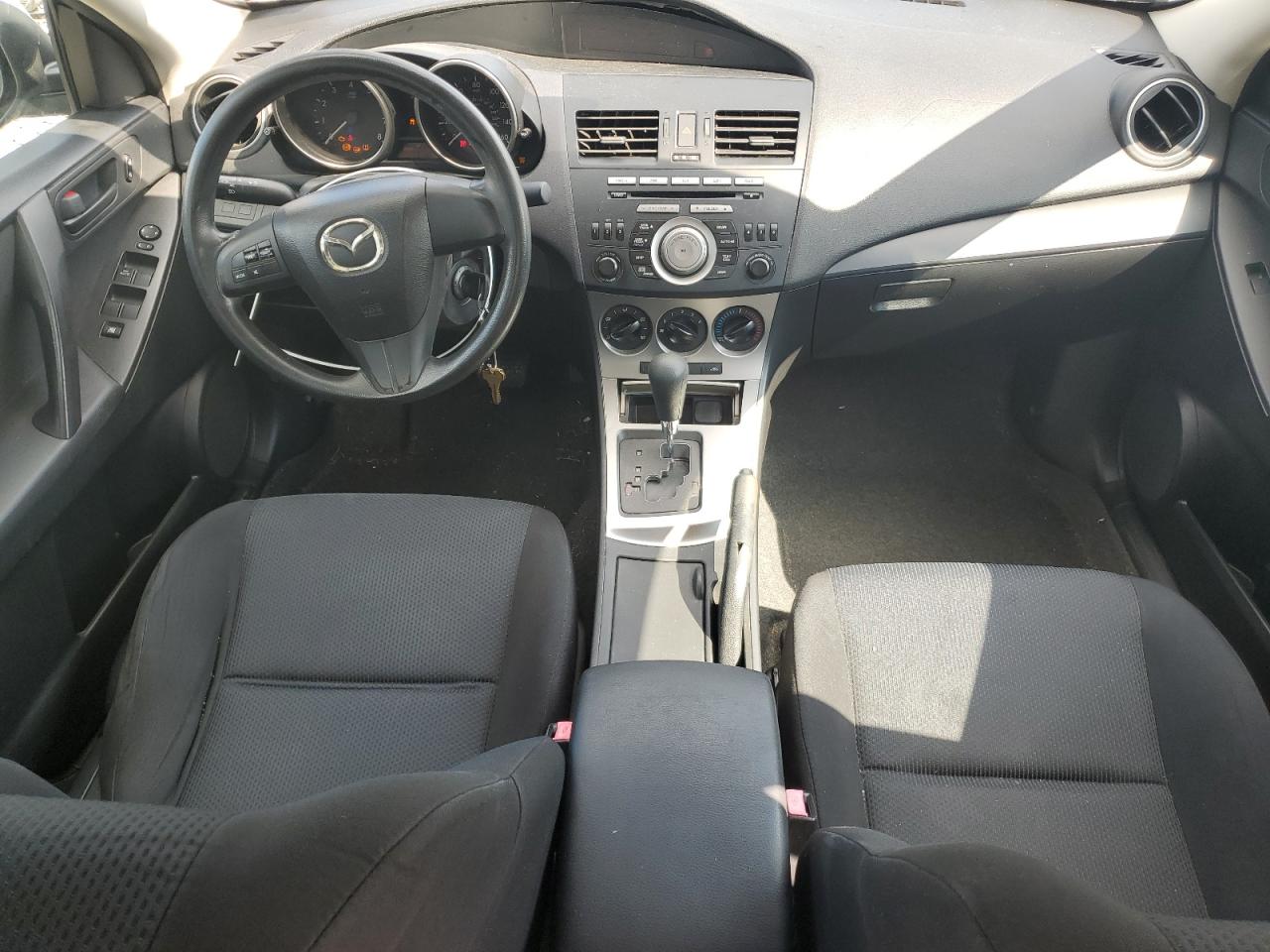 2011 Mazda 3 I VIN: JM1BL1UG8B1902003 Lot: 65521645