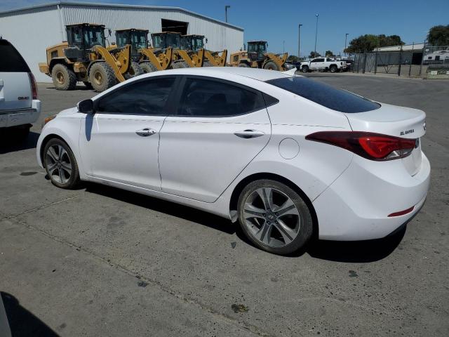 Седаны HYUNDAI ELANTRA 2015 Белы