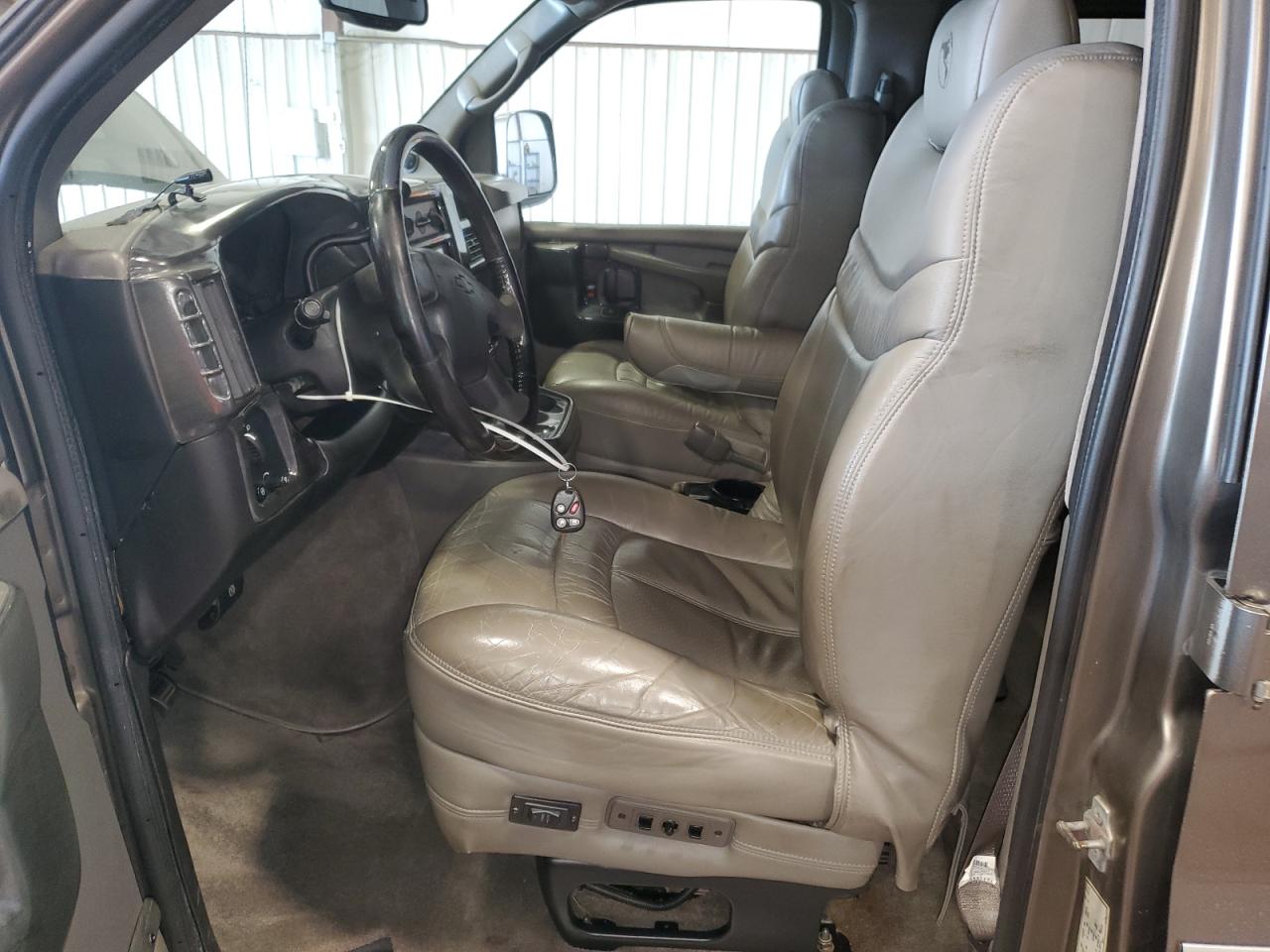 2006 Chevrolet Express G1500 VIN: 1GBFG15T061264776 Lot: 62745565