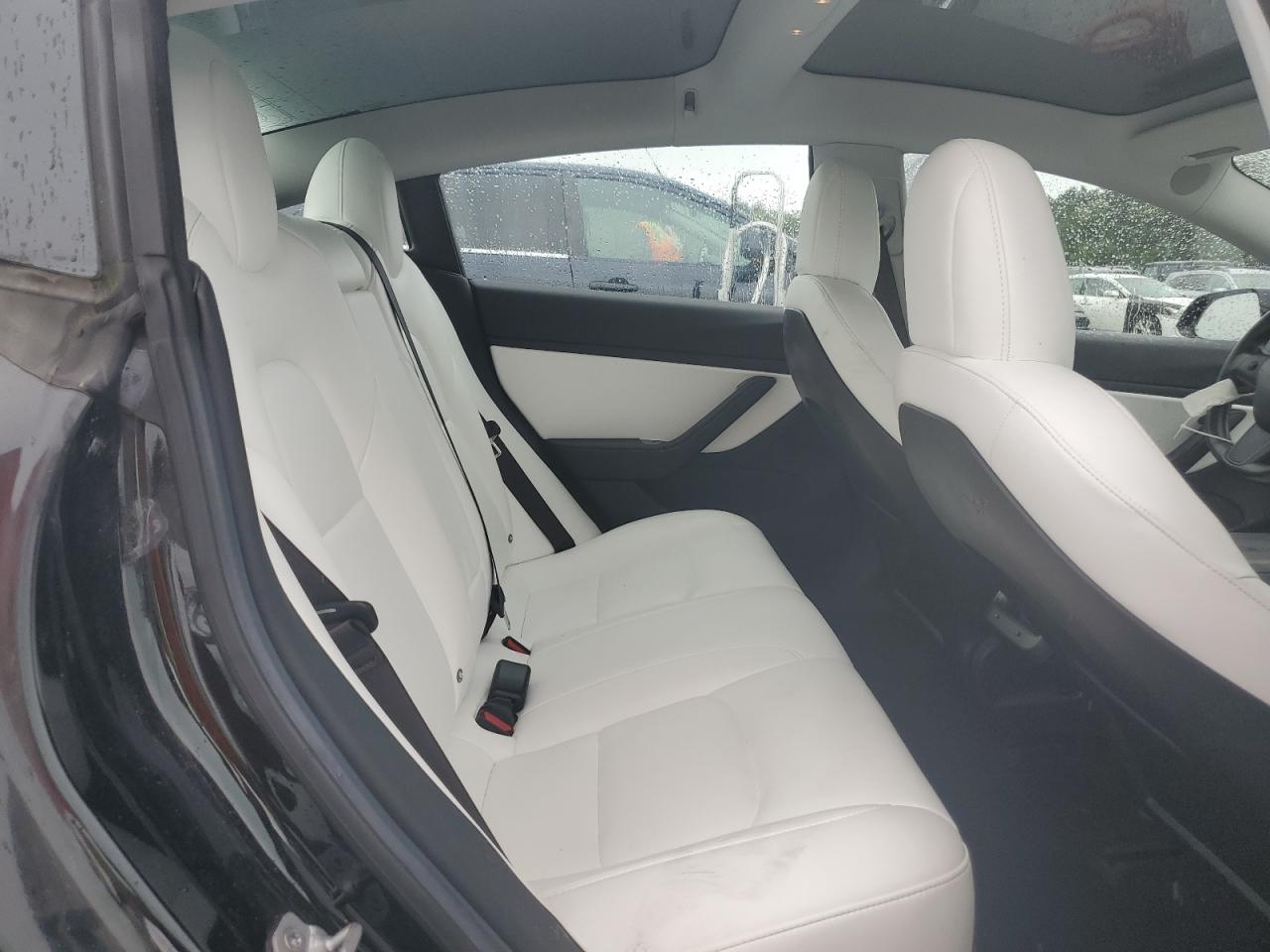 2018 Tesla Model 3 VIN: 5YJ3E1EB6JF095939 Lot: 63846885