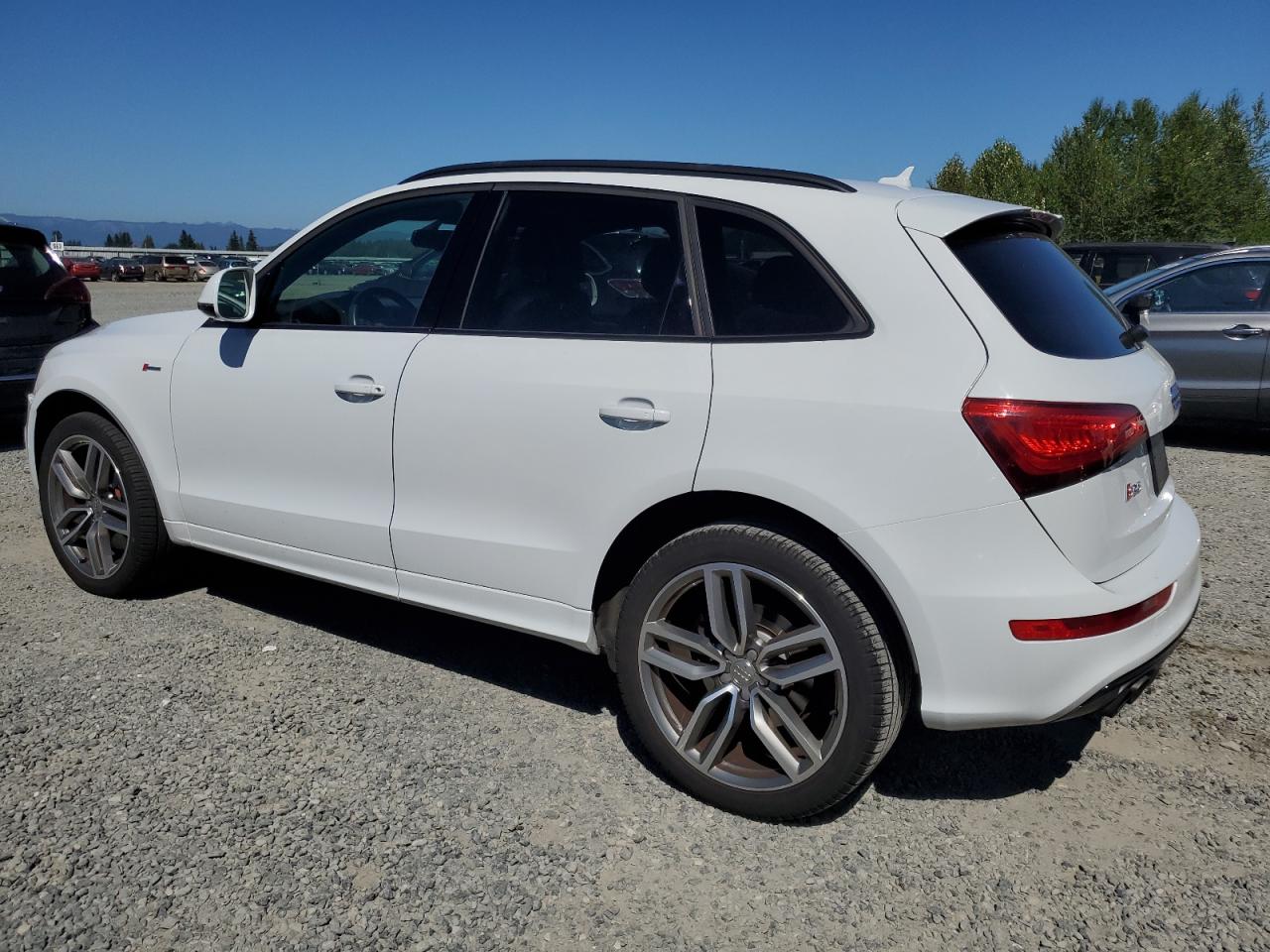 2016 Audi Sq5 Premium Plus VIN: WA1CCAFP6GA018709 Lot: 66580885
