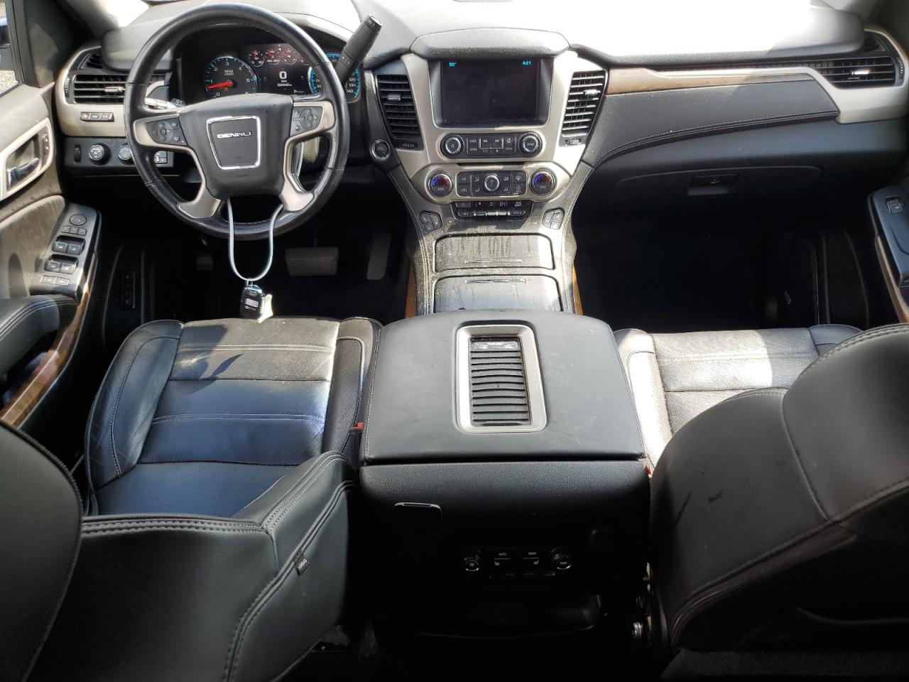 2019 GMC Yukon Denali VIN: 1GKS2CKJ2KR407301 Lot: 64292375