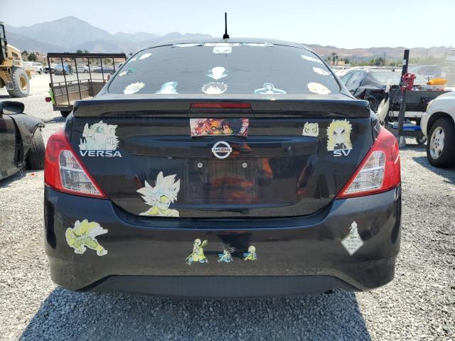  NISSAN VERSA 2019 Czarny