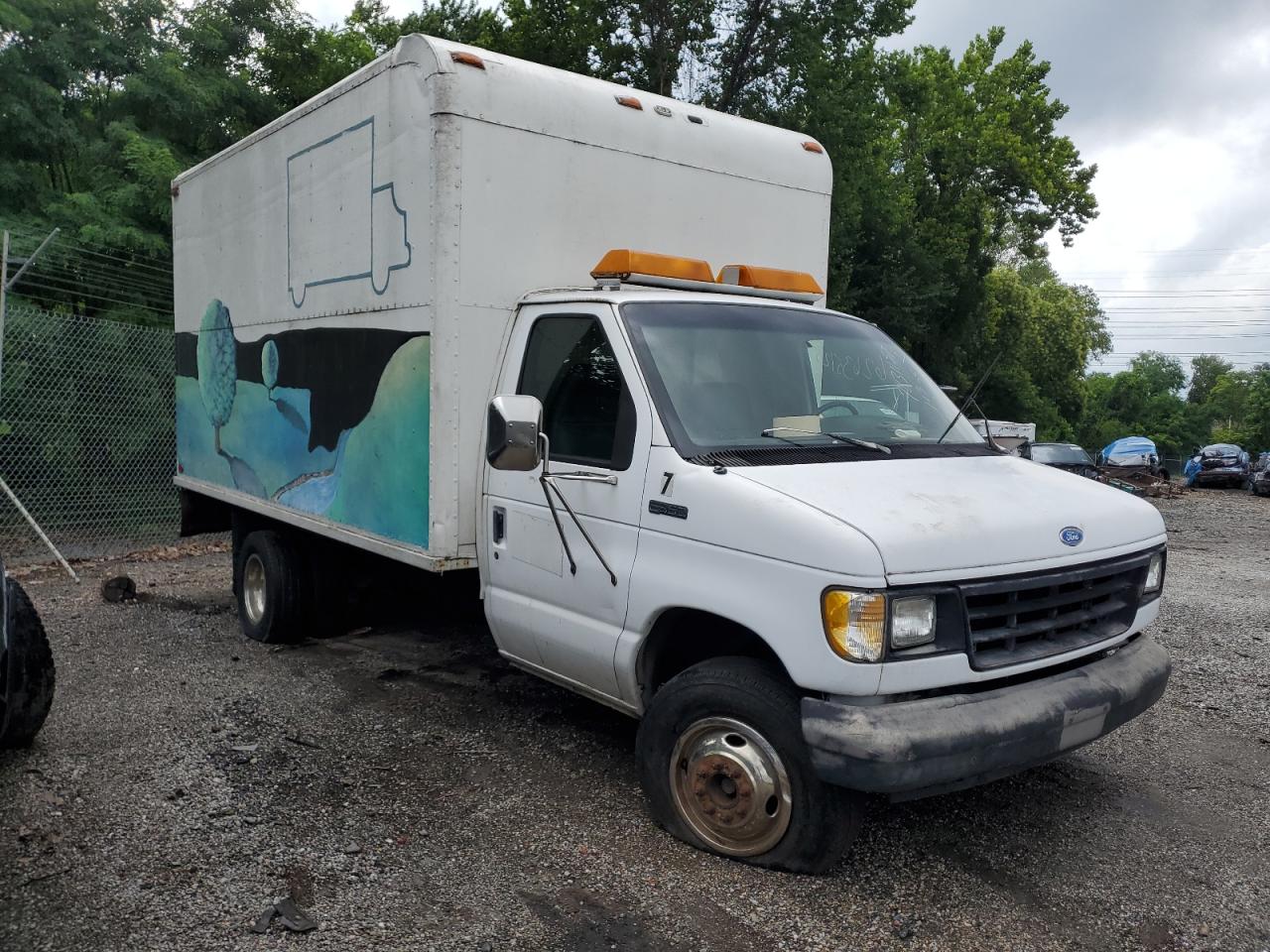 1994 Ford Econoline E350 Cutaway Van VIN: 1FDKE37H8RHA06940 Lot: 62635125