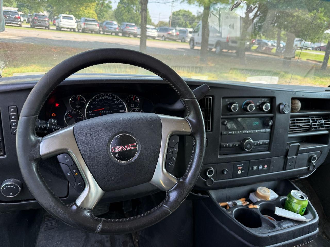 1gtw7aff3h1137883 1GTW7AFF3H1137883 2017 GMC Savana G2500