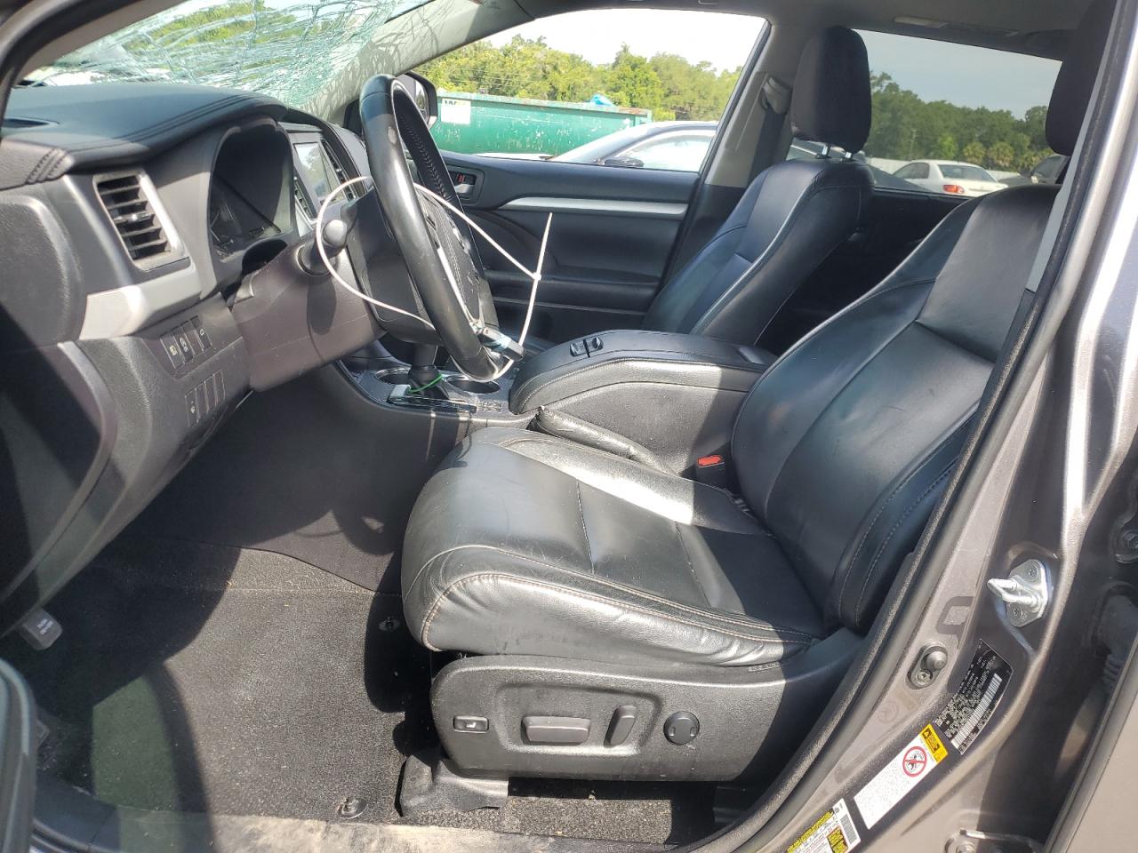 2017 Toyota Highlander Se VIN: 5TDJZRFH6HS470358 Lot: 65346995