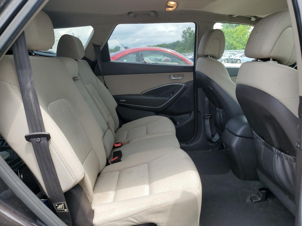 2017 Hyundai Santa Fe Se VIN: KM8SM4HF3HU207379 Lot: 65317155