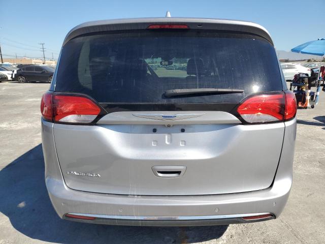  CHRYSLER PACIFICA 2018 Srebrny